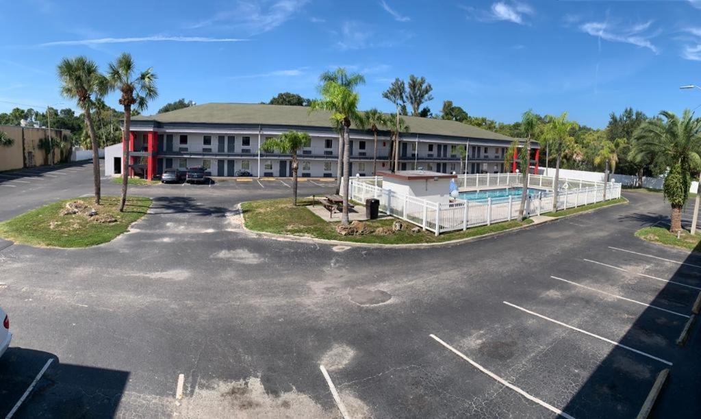 La Casa Inn New Port Richey Gulf Beach Us-19 Exteriér fotografie