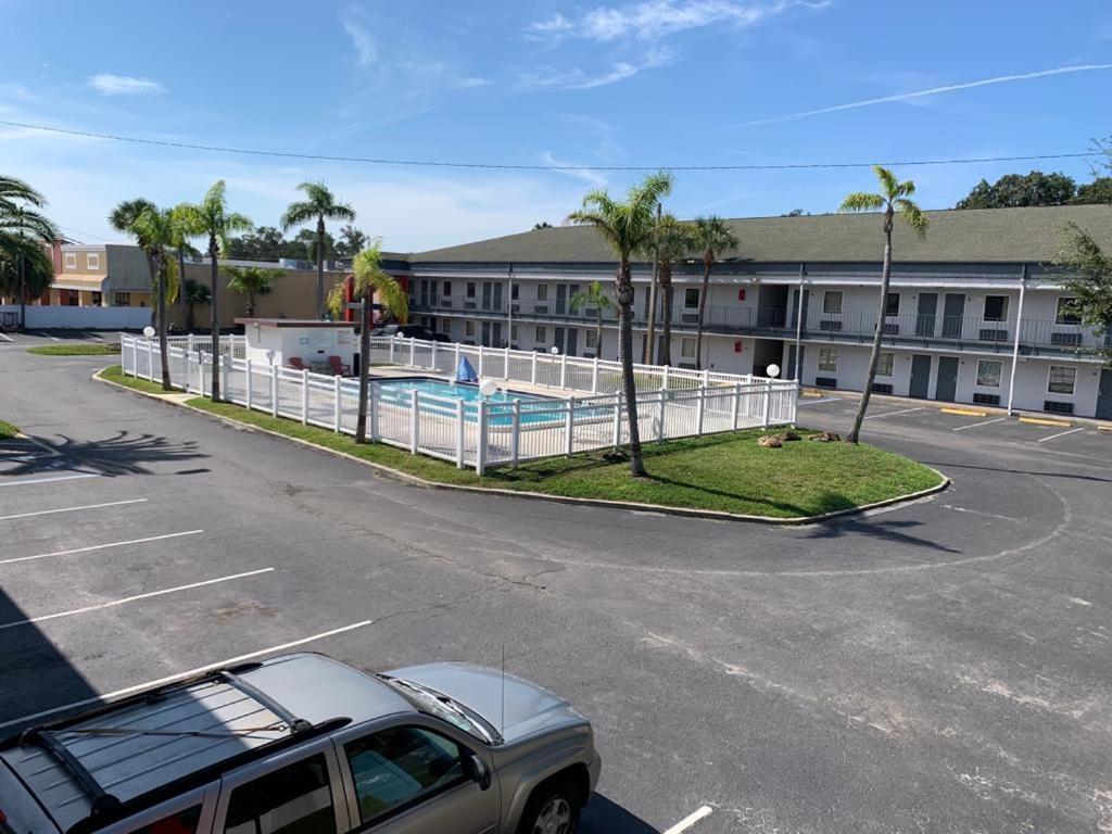 La Casa Inn New Port Richey Gulf Beach Us-19 Exteriér fotografie