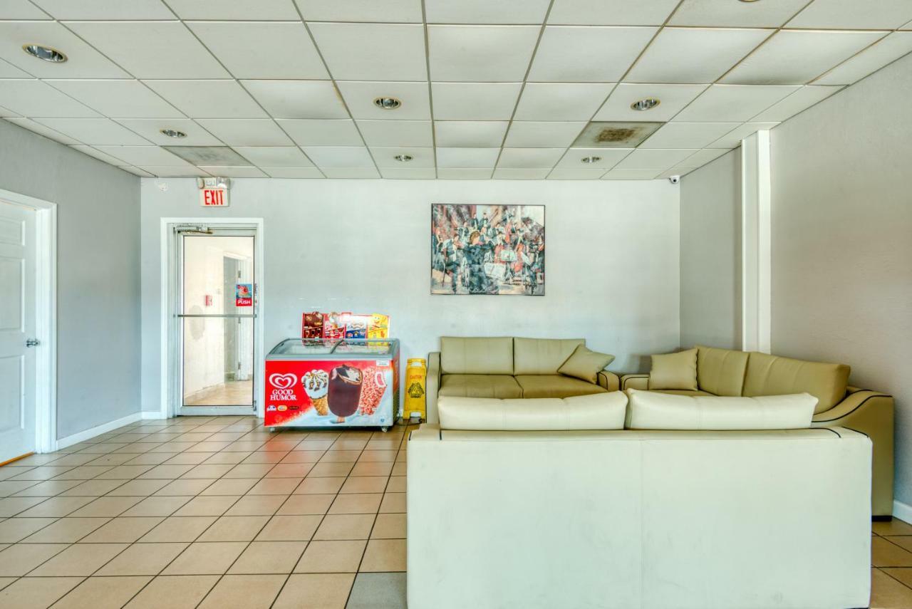 La Casa Inn New Port Richey Gulf Beach Us-19 Exteriér fotografie